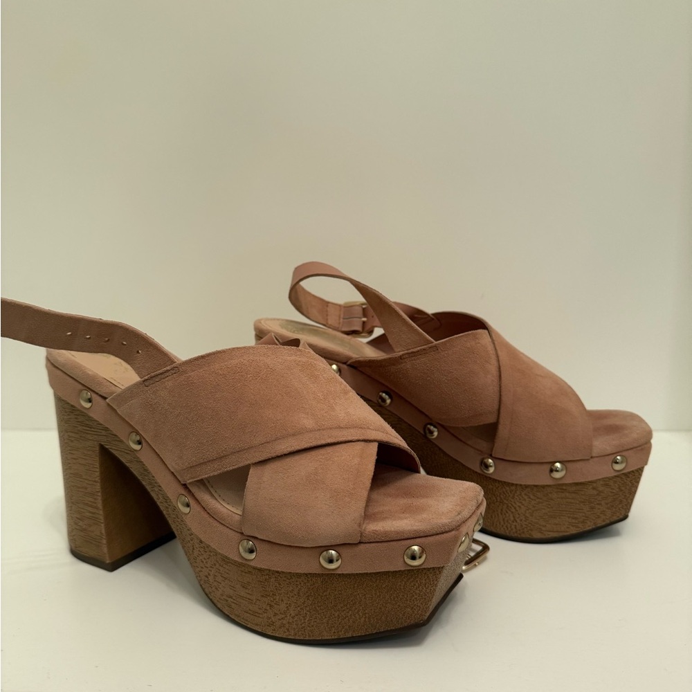 Vince Camuto Blush Platform Sandals